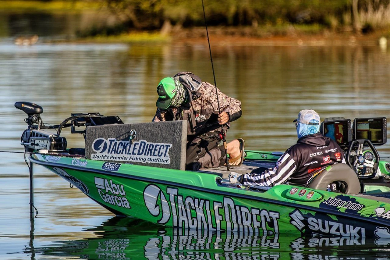 Abu Garcia Adrian Avenas Fantasista Premier / REVO4 Rocket RH Frog Casting Combo - Image 4